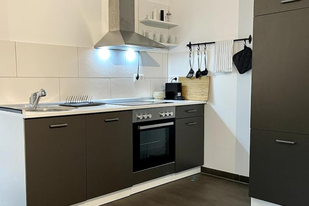 Gemuetliche Wohnung In Ruhigem Wohngebiet Aschaffenburg Exteriör bild